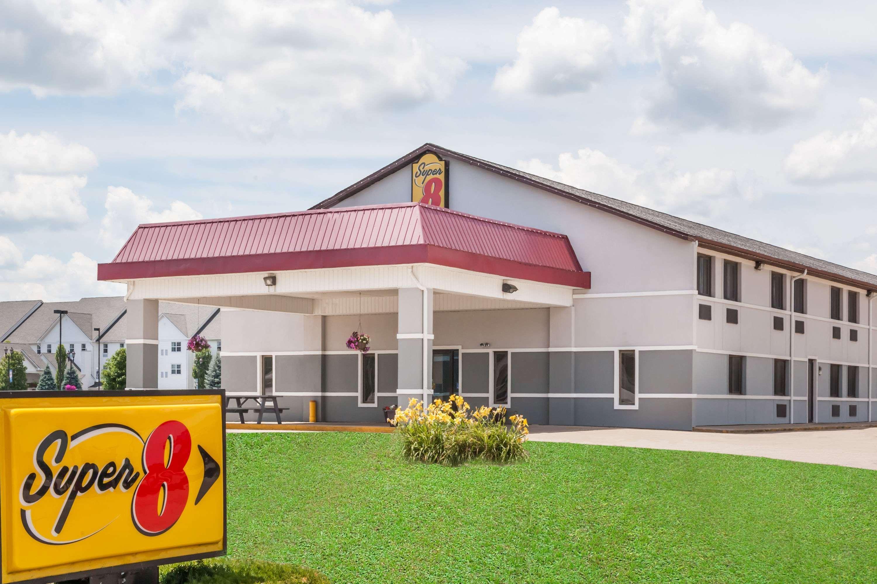 Super 8 By Wyndham Shipshewana Hotel Kültér fotó