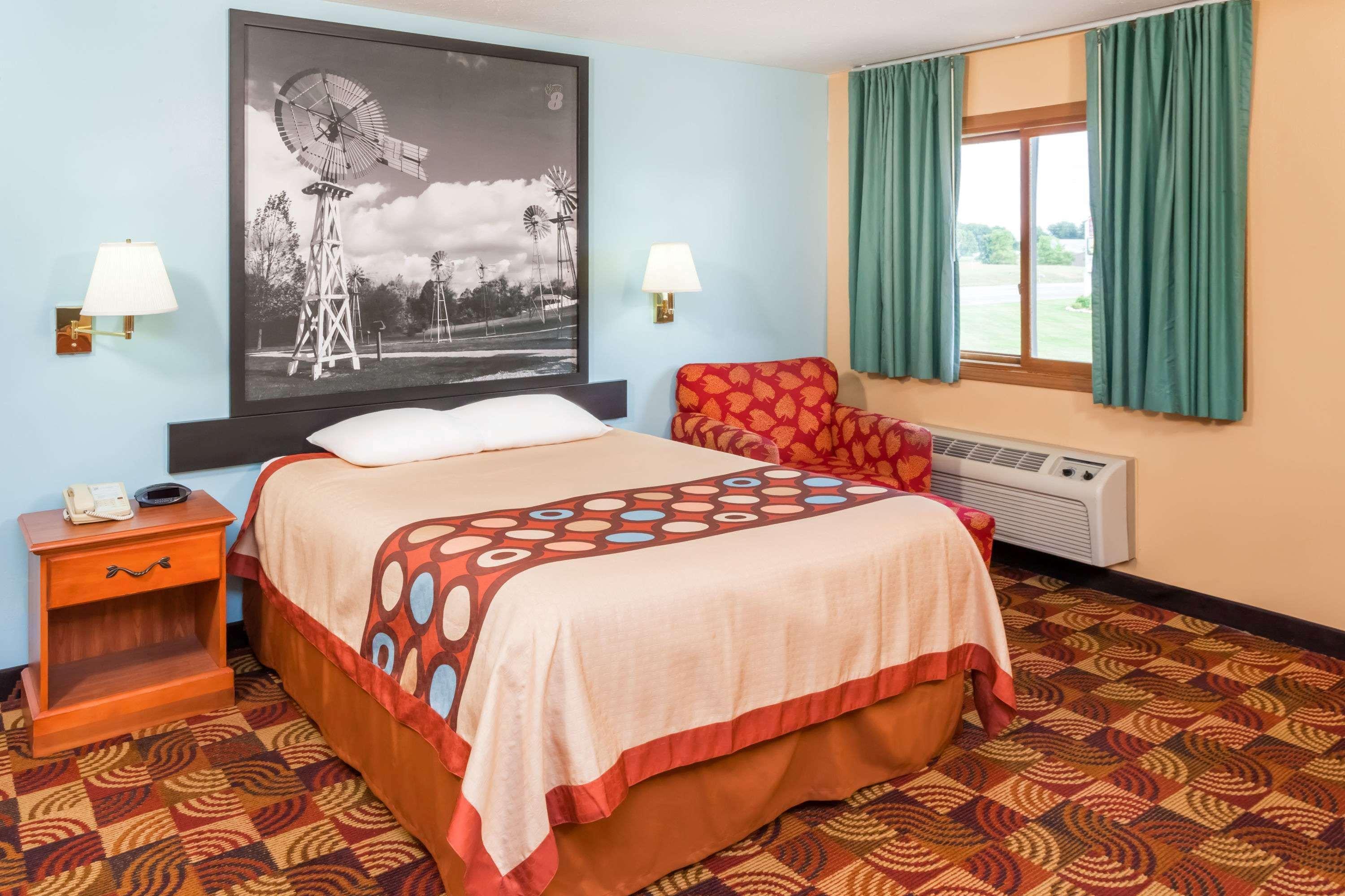 Super 8 By Wyndham Shipshewana Hotel Kültér fotó